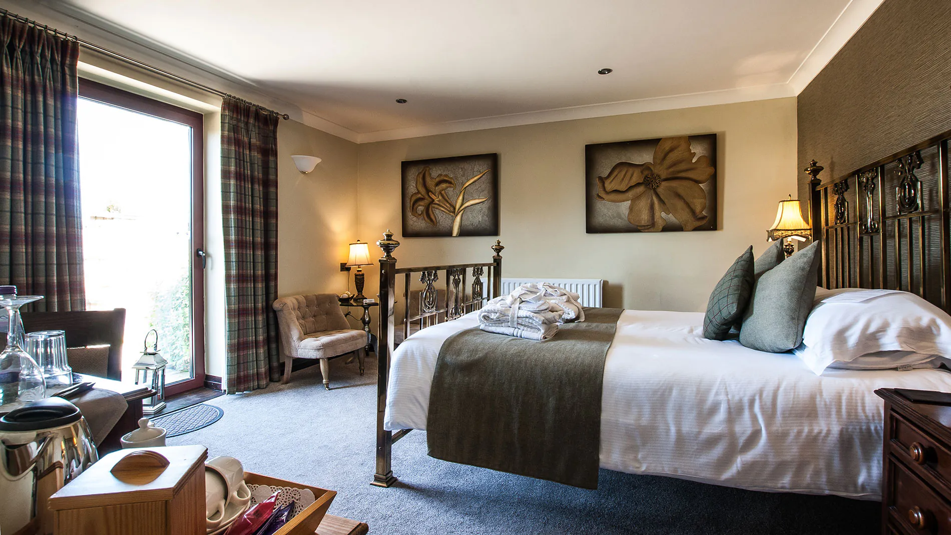 Three Horseshoes Room - A hotel near alton towers